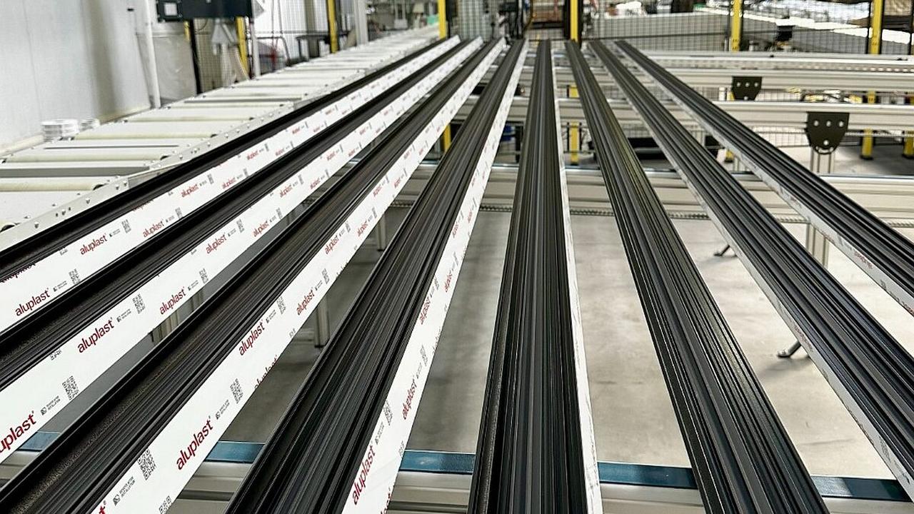 Aluplast виходить на ринок алюмінієвих систем