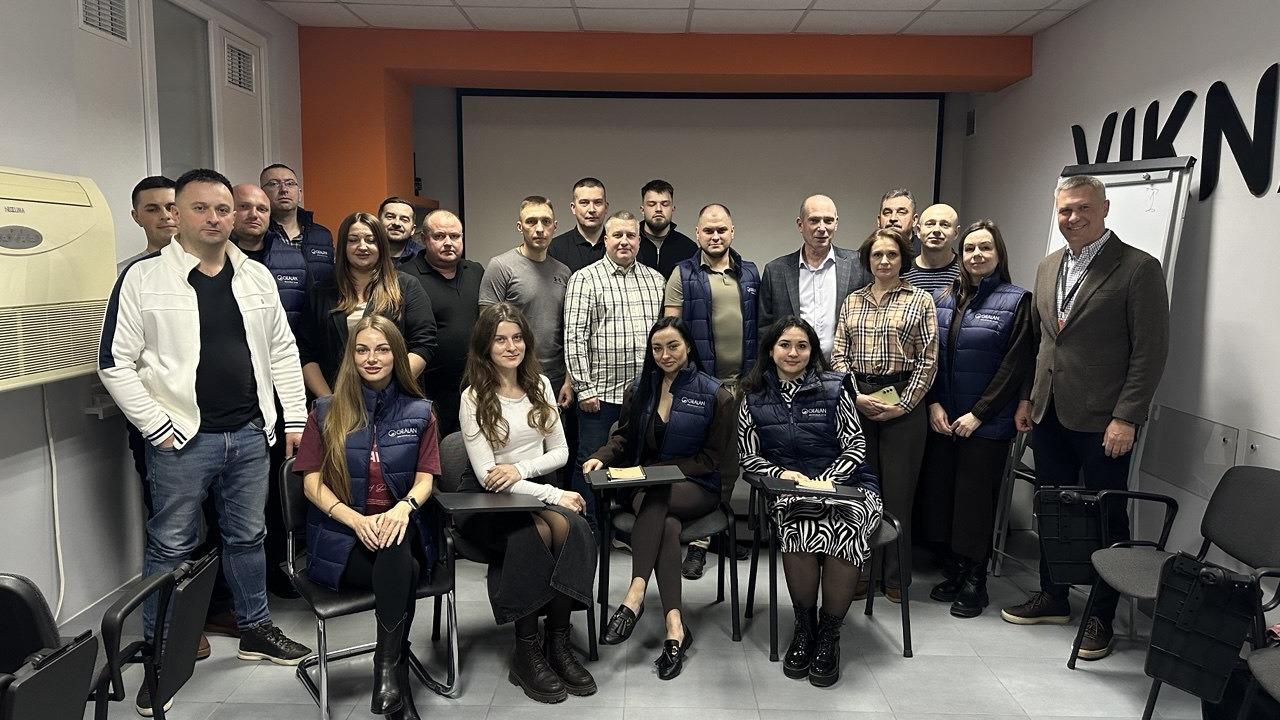 Тренинг в компании Viknar’off: как продавать окна GEALAN в среднем и премиальном сегментах