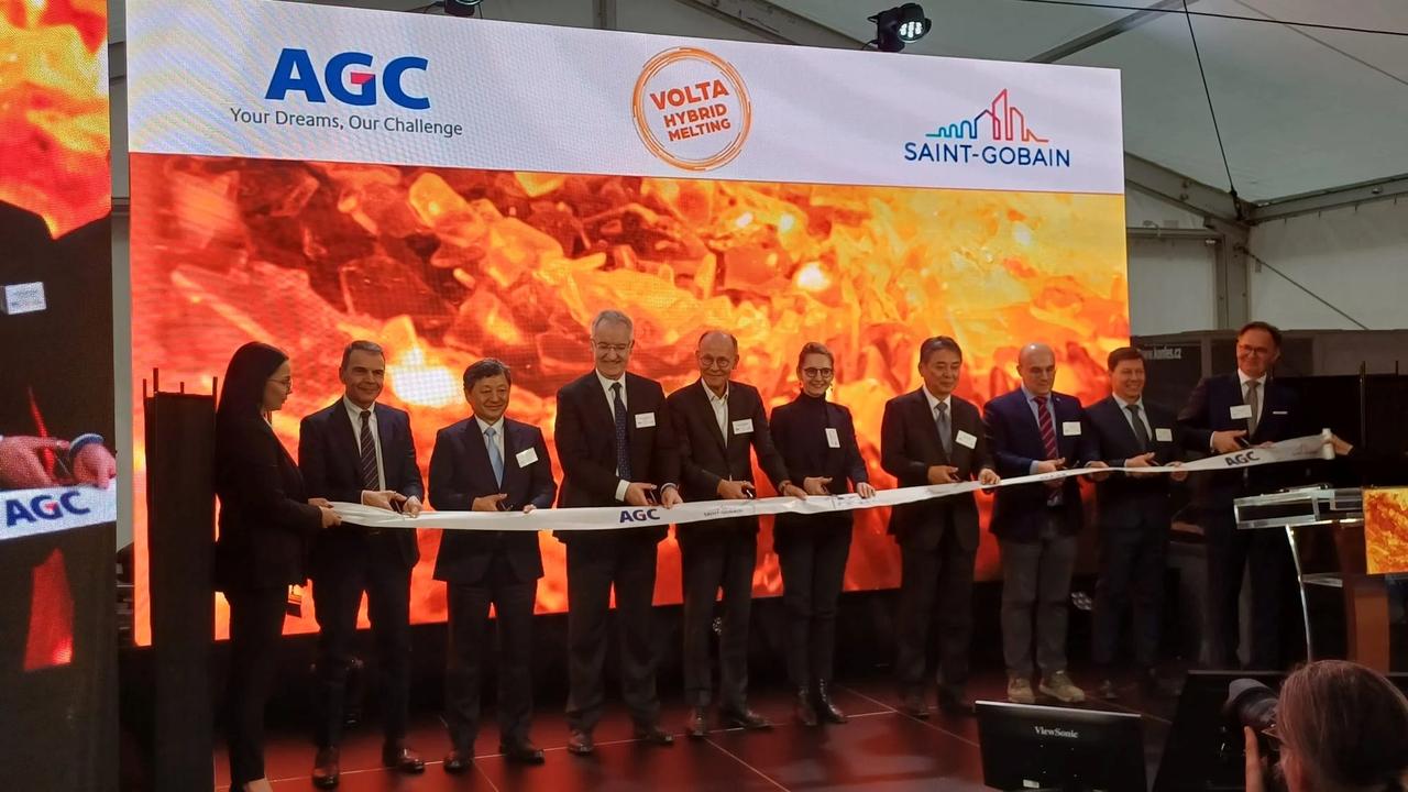 Скло на електриці: Saint-Gobain та AGC будують найбільшу у світі електричну піч для листового скла