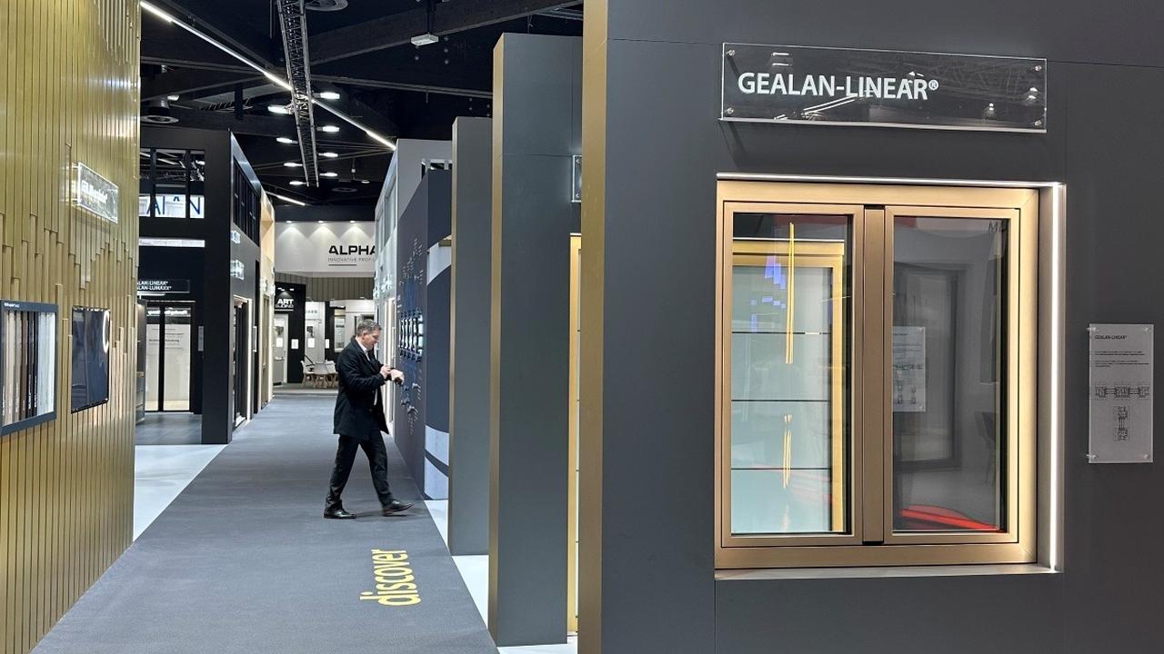 GEALAN-LINEAR® со створкой в одной плоскости: современная архитектура начинается с деталей